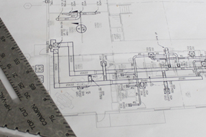 工业流水线-以少量人工进行生产，设备自行投放、输送的生产方式